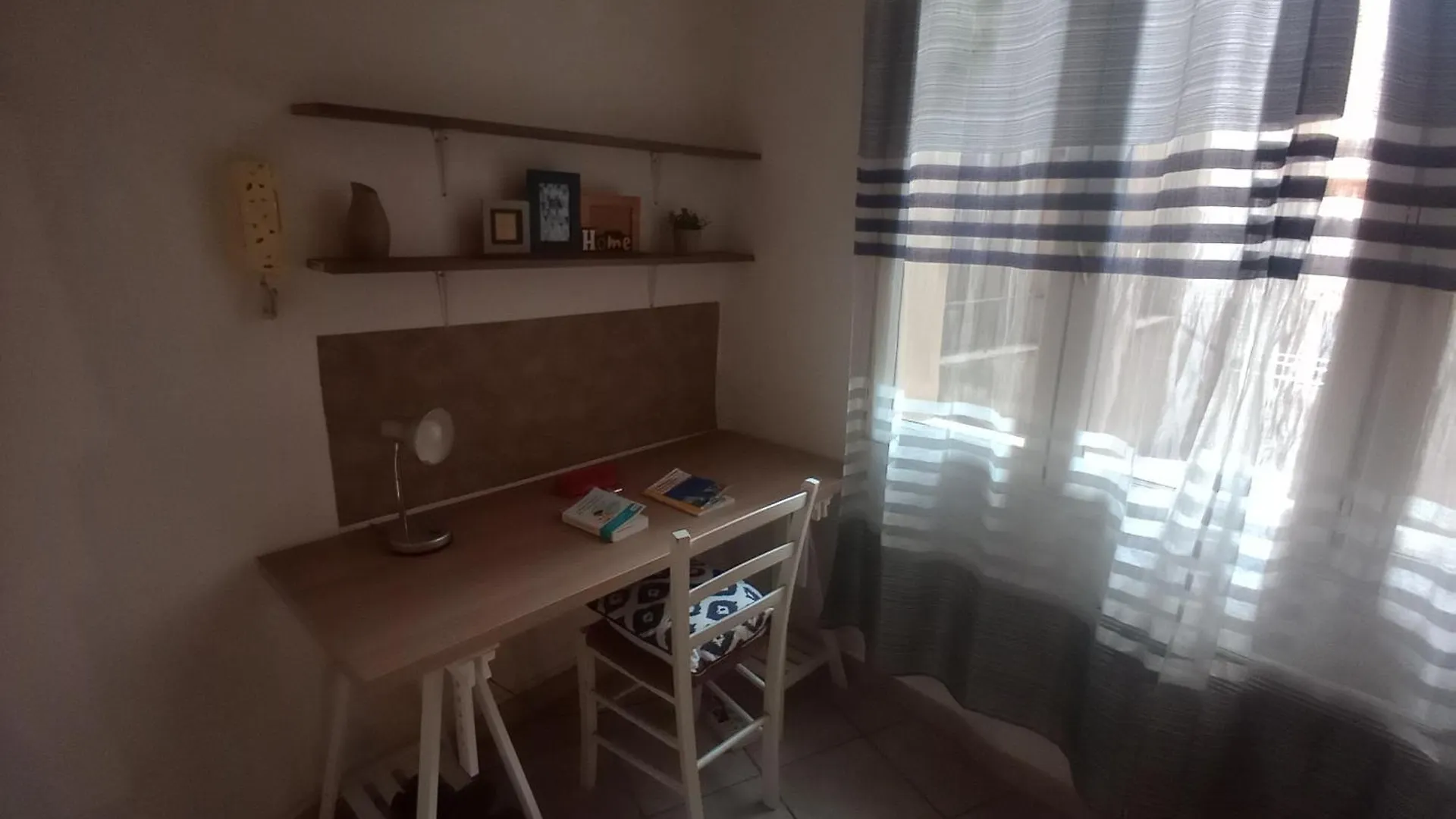 Le Paisible Appart Aixois De Chantal En Hypercentre Αιξ-αν-Προβάνς